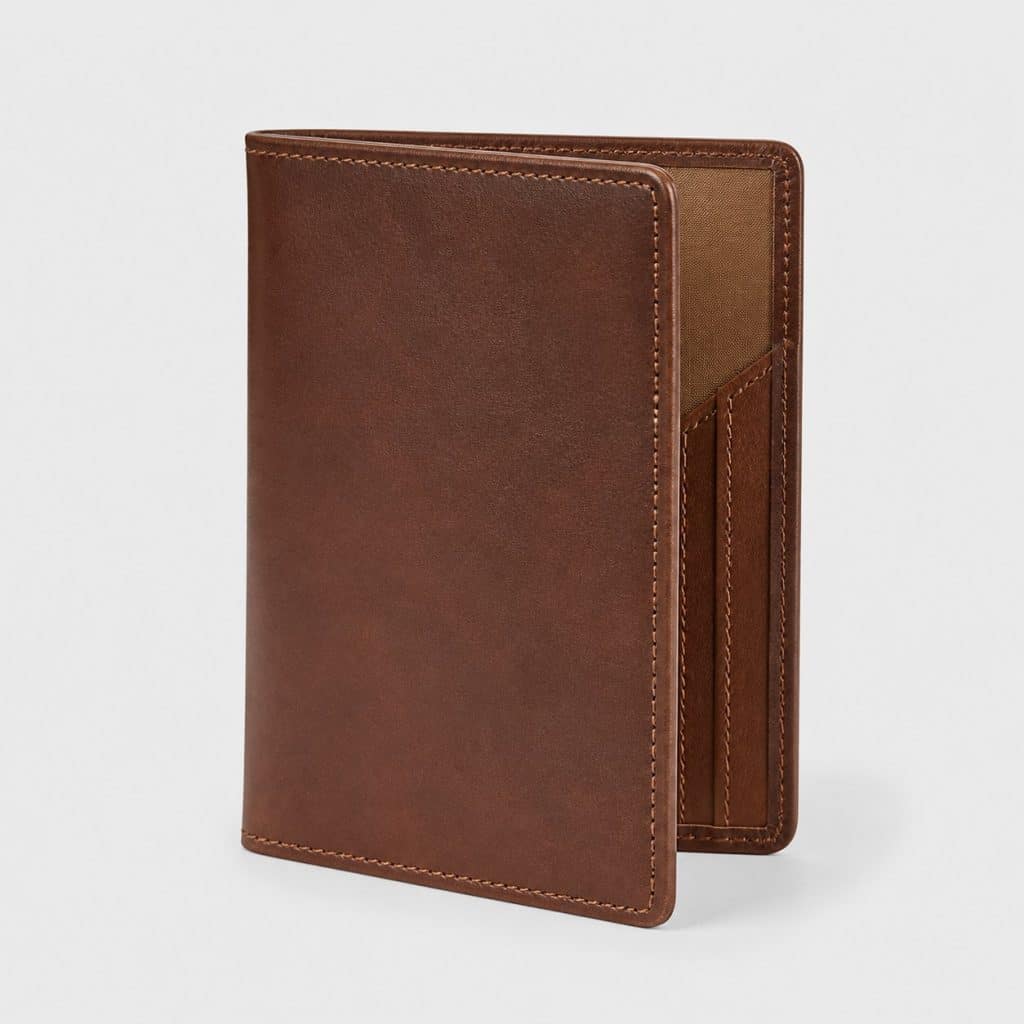 Étui passeport en cuir véritable, vue fermée